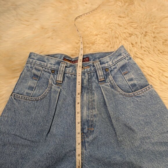 Union Bay Women's Blue Mid Washed Tapered High Waist Mom Jeans Size 5/6 - Picture 3 of 8